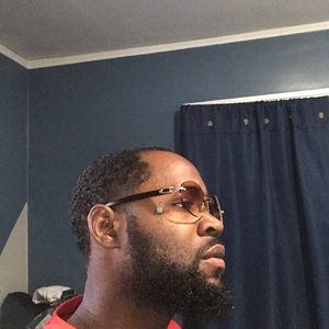 Meet your Posher, Peaire